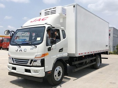 程力專用汽車 中國(guó)專用汽車制造的領(lǐng)航者
